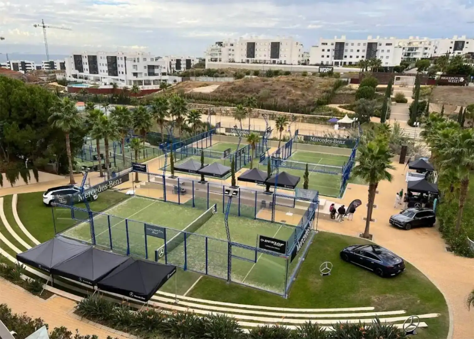 Apartament en venda a Avenida 8 de Marzo, 32, El Higuerón Vista exterior de Apartament en venda en Fuengirola amb Aire condicionat, Terrassa i Piscina