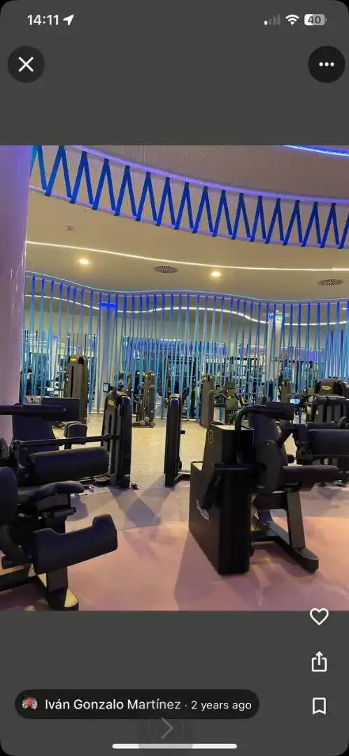 Apartament en venda a Avenida 8 de Marzo, 32, El Higuerón Apartament en venda en Fuengirola amb Aire condicionat, Terrassa i Piscina