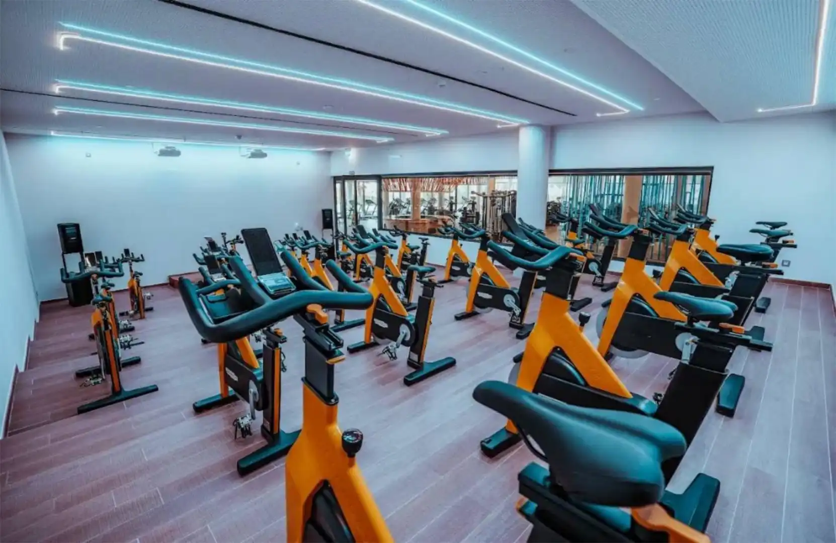 Apartament en venda a Avenida 8 de Marzo, 32, El Higuerón Apartament en venda en Fuengirola amb Aire condicionat, Terrassa i Piscina