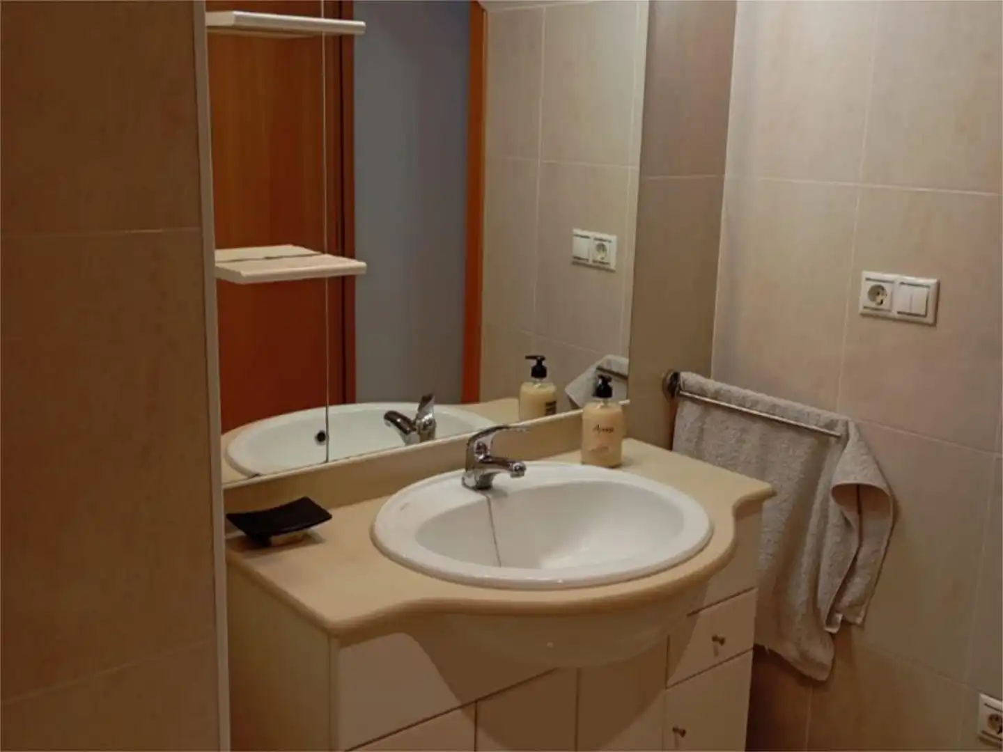 Dúplex en venta en Carrer de Barcelona, 5, Artesa de Segre Baño de Dúplex en venta en Artesa de Segre con Aire acondicionado y Terraza