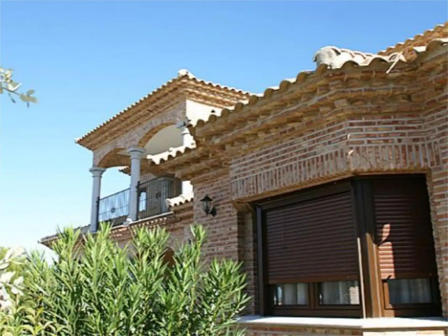 Casa o chalet de alquiler en Calle Monasterio de San Andres del Arroyo, 1, Los Cigarrales-La Bastida Casa o chalet de alquiler en Calle Monasterio de San Andres del Arroyo, 1, Los Cigarrales-La Bastida