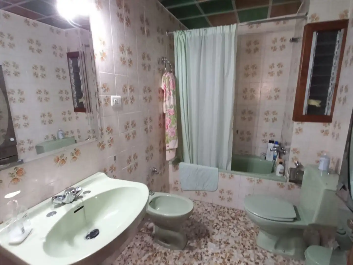 Piso en venta en Calle el Convento, 2, Hinojosa del Duque Baño de Piso en venta en Hinojosa del Duque con Aire acondicionado, Terraza y Balcón