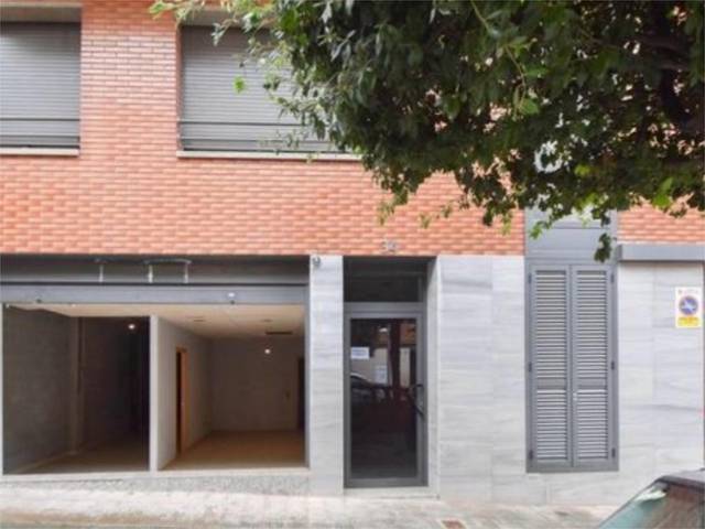 Local comercial en Venta en Carrer General Prim, 32 en Sant Fruitós de Bages