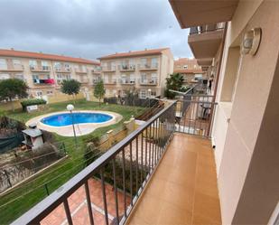 Swimming pool of Flat for sale in Cambrils  with Air Conditioner, Heating and Private garden