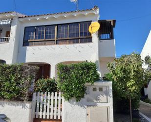 Exterior view of Apartment for sale in Alcalà de Xivert  with Air Conditioner, Heating and Private garden