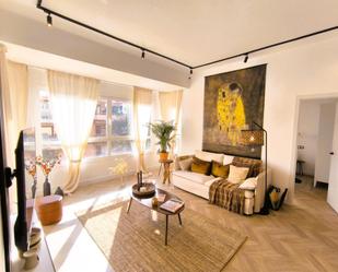 Living room of Flat for sale in  Palma de Mallorca  with Air Conditioner, Heating and Parquet flooring