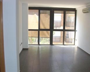 Flat to rent in Vilanova i la Geltrú  with Air Conditioner, Heating and Balcony