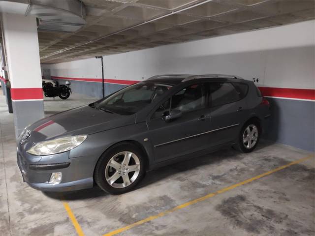 Garaje en Alquiler en Avenida Reyes Católicos, 13 en El Ranero