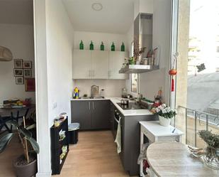 Kitchen of Flat to share in  Barcelona Capital  with Heating, Parquet flooring and Furnished