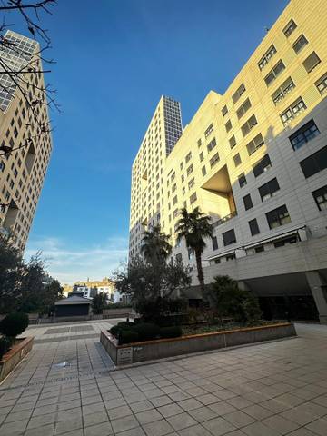 Garaje en Alquiler en Avenida de la Constitución, 87 en El Barral Ferial