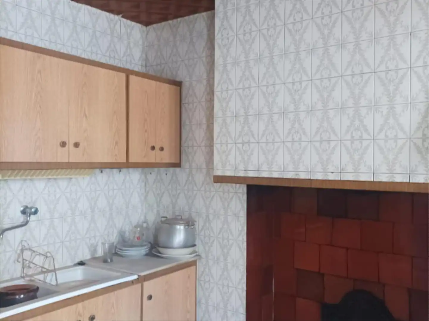 Küche von Wohnung zum Verkauf in Alfara de Carles mit Terrasse, Abstellraum und Balkon