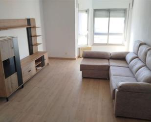 Living room of Apartment to rent in Santa María del Páramo