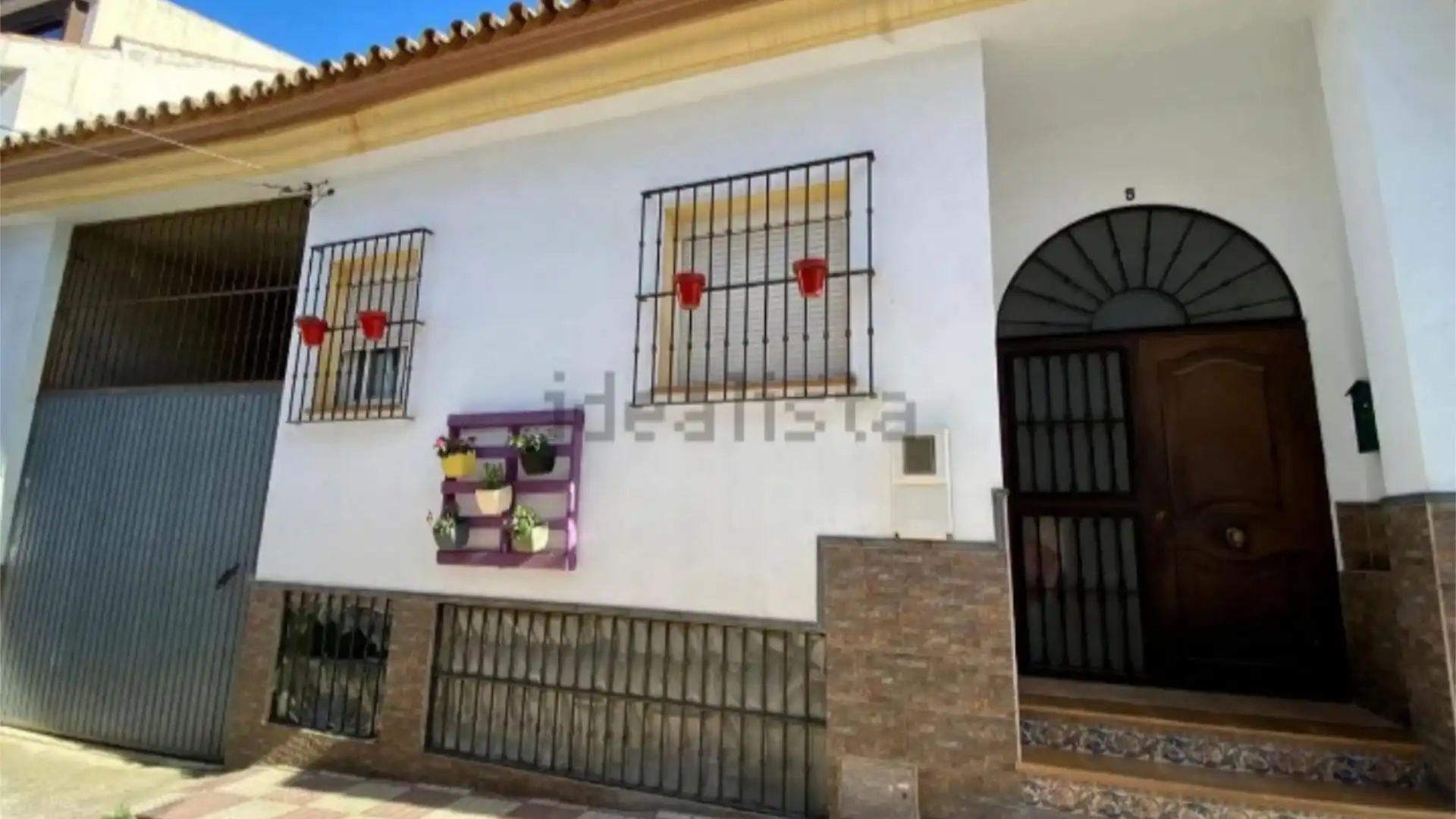 Außenansicht von Wohnung zum Verkauf in Álora mit Klimaanlage, Heizung und Terrasse