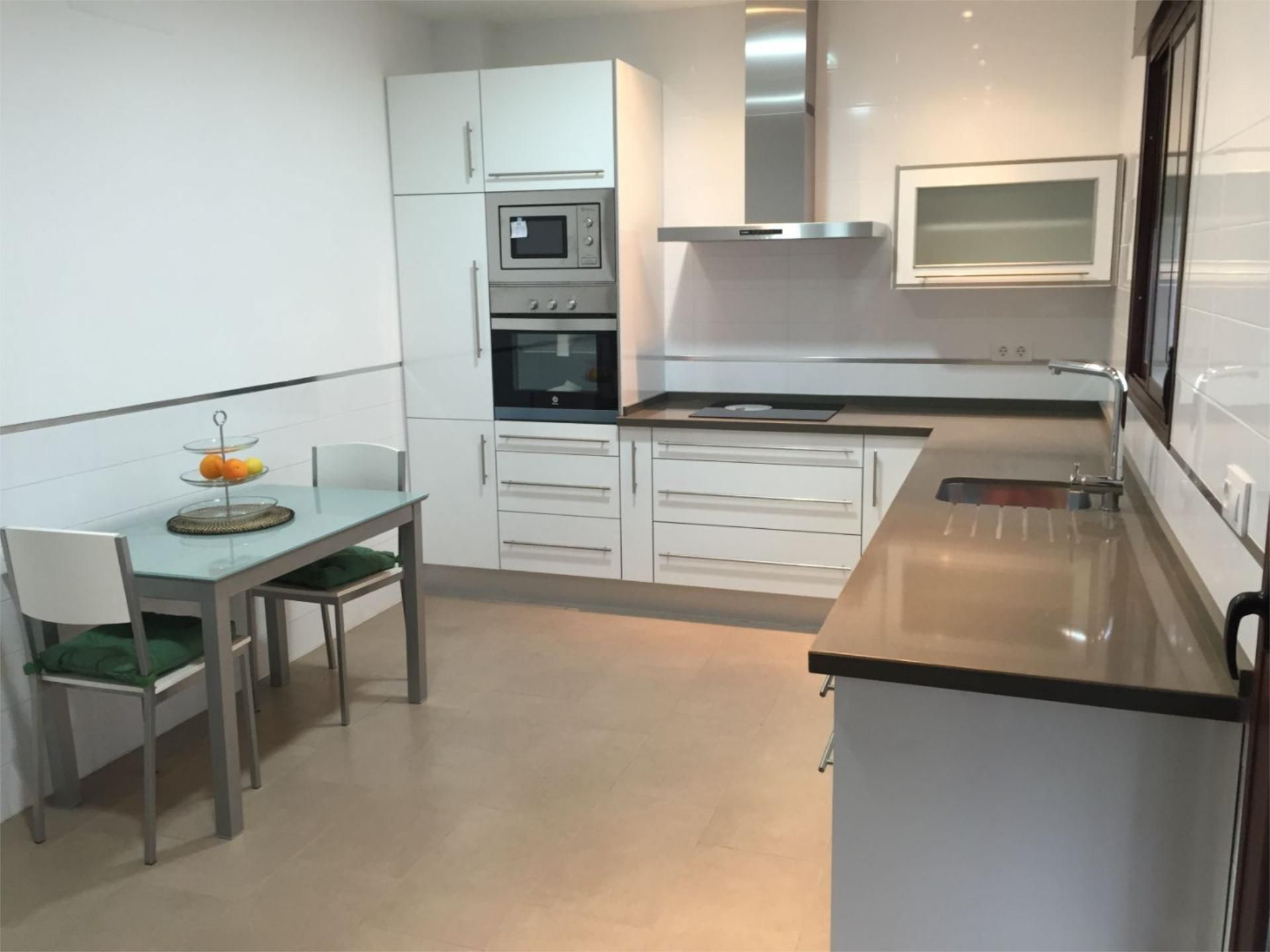 Kitchen of Single-family semi-detached for sale in El Viso del Alcor  with Air Conditioner, Heating and Private garden