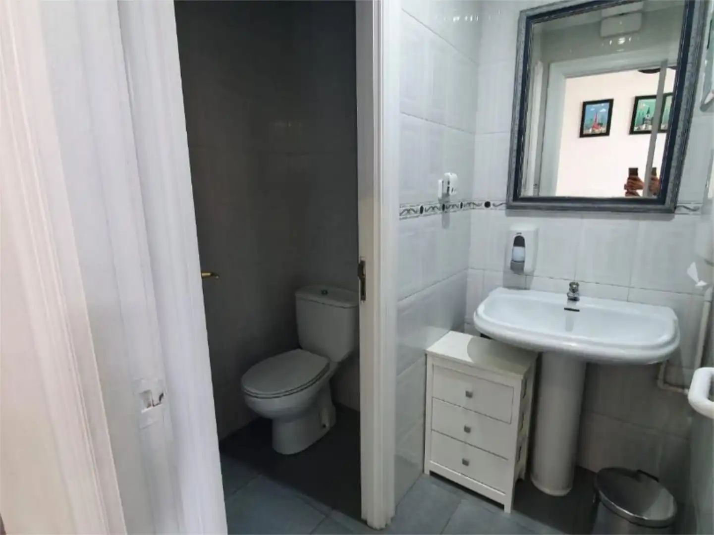 Office for rent in Calle Mugakoa Kalea, 23, Buenavista Bathroom of Office for rent in Portugalete
