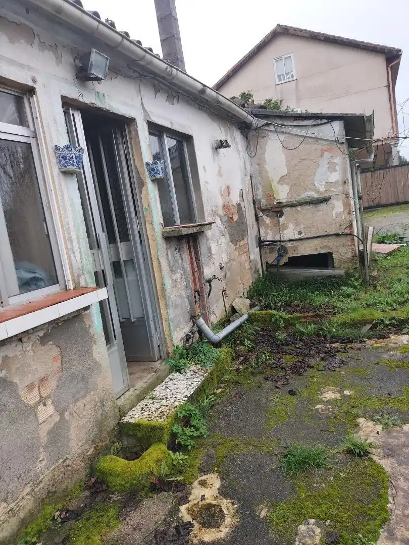 Vista exterior de Planta baja en venta en Padrón