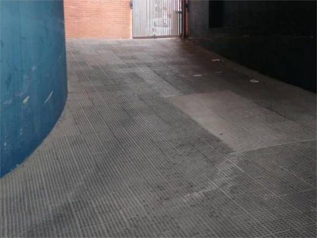 Garaje en Alquiler en Calle de la Unanimidad, 39 en Los Rosales