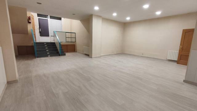 Local comercial en Alquiler en Calle Alcaudón, 5 en San Rafael