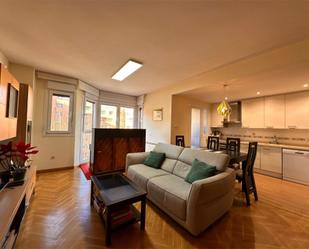 Living room of Flat for sale in  Madrid Capital  with Air Conditioner and Swimming Pool