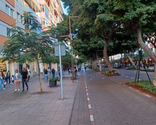 Vista exterior de Pis en venda en Las Palmas de Gran Canaria amb Aire condicionat, Aparcament comunitari i Balcó