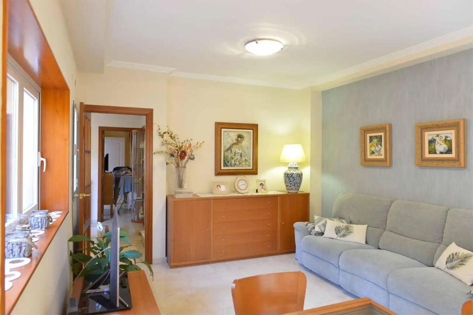 Casa o chalet en venta en Calle Carmen de Burgos Colom, 5, Barrio Bajo Sala de estar de Casa o chalet en venta en San Juan de Aznalfarache con Aire acondicionado, Calefacción y Terraza