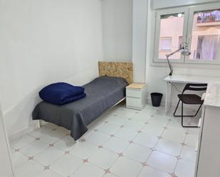 Bedroom of Flat to share in  Madrid Capital  with Furnished and Balcony