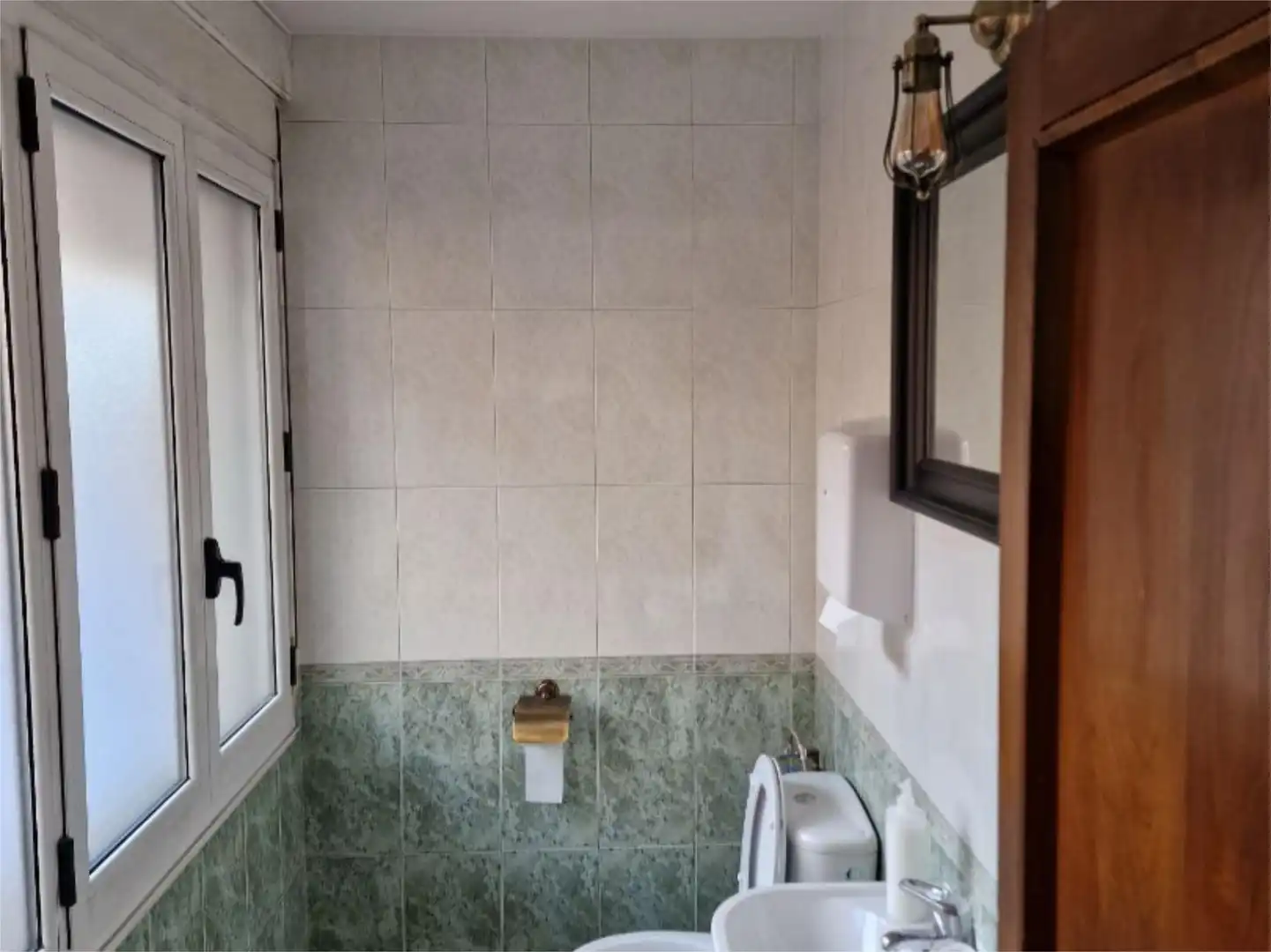 Commercial properties for rent in Plaza Jardin de San Francisco, 1, Casco Antiguo Commercial properties for rent in Plaza Jardin de San Francisco, 1, Casco Antiguo