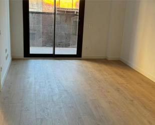 Bedroom of Flat to rent in L'Hospitalet de Llobregat  with Air Conditioner, Heating and Parquet flooring