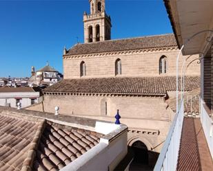 Exterior view of Flat to rent in  Córdoba Capital  with Air Conditioner and Balcony