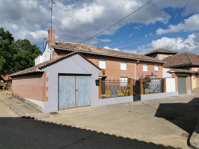 Piso en Venta en Calle la Iglesia, 8 en Villanuño de Valdavia