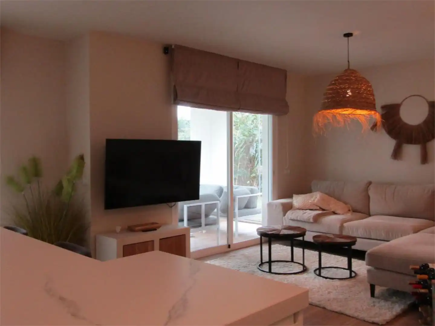Flat for sale in Calle Alhamar, 1, Calahonda Living room of Flat for sale in Mijas with Air Conditioner, Heating and Private garden