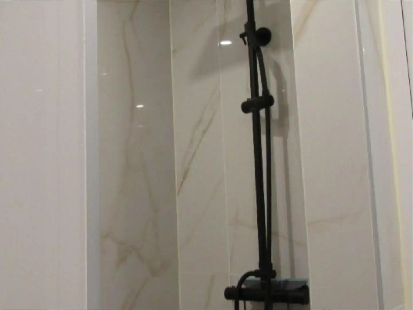Flat for sale in Calle Alhamar, 1, Calahonda Bathroom of Flat for sale in Mijas with Air Conditioner, Heating and Private garden