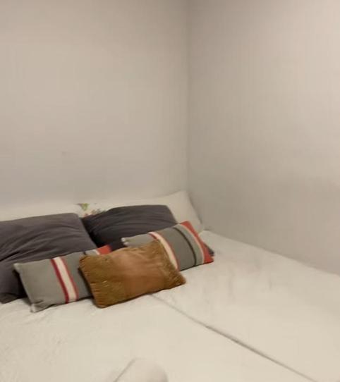 Foto 2 de Apartament per a compartir a Calle Felipe Pingarrón, 53, Villaverde Alto, Madrid