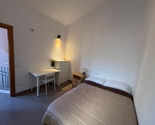 Flat to share in Carrer de Francesc Gil de Frederic, 6, Centre