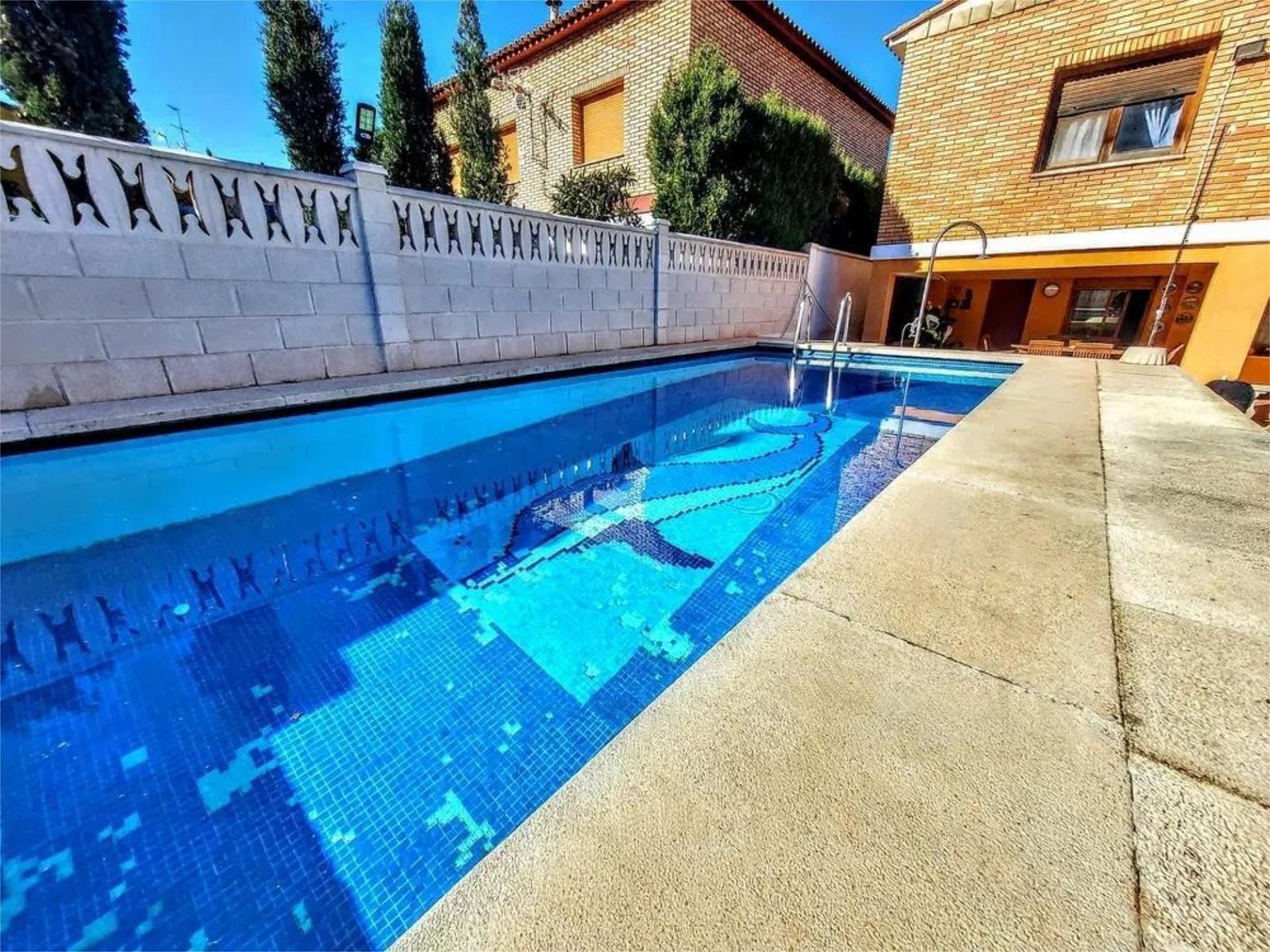 Piscina de Casa o xalet en venda en Gilet amb Terrassa i Piscina
