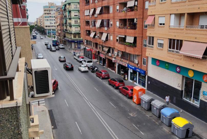 Study to share in Avinguda de Novelda, 122, San Crispín, Alicante - image 1 Photo 1 of Study to share in Avinguda de Novelda, 122, San Crispín, Alicante