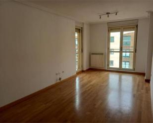 Living room of Flat to rent in Salamanca Capital  with Heating and Terrace