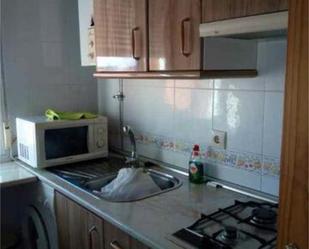 Kitchen of Attic for sale in Jarandilla de la Vera  with Heating, Terrace and Furnished