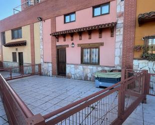 Exterior view of Planta baja for sale in  Logroño  with Terrace and Furnished