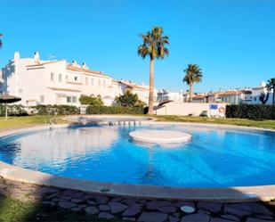 Swimming pool of Flat for sale in La Nucia