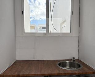 Kitchen of Flat for sale in San Bartolomé  with Terrace, Furnished and Oven