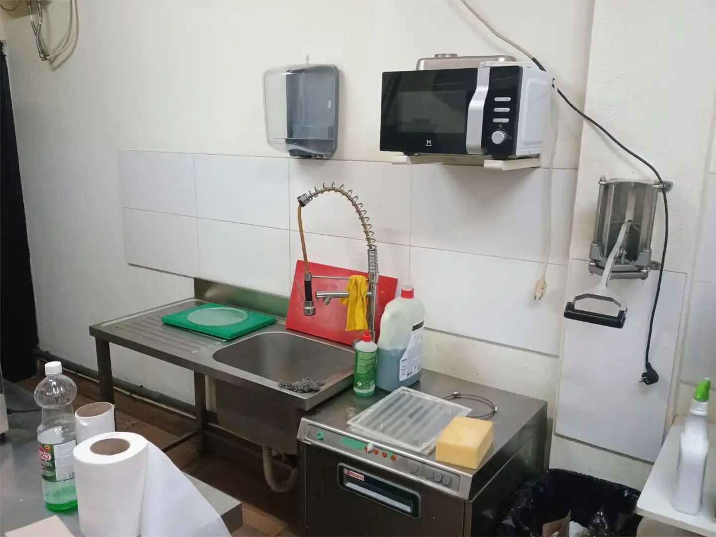 Local en traspaso en Pasaje de la Almoneda, 29, Santa Eufemia Cocina de Local en traspaso en Tomares