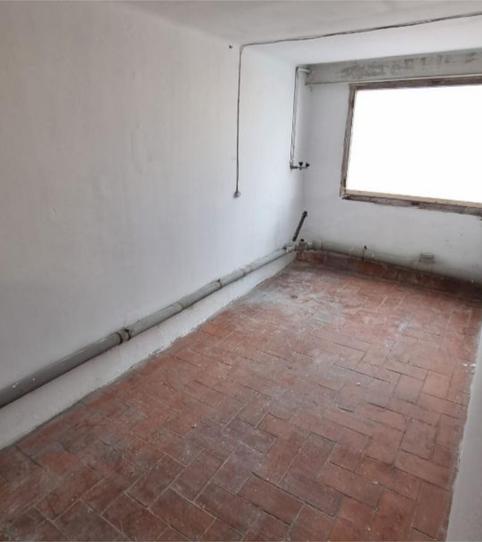 Photo 2 of Box room to rent in Rambla General Vives, 7-9, Centre, Barcelona