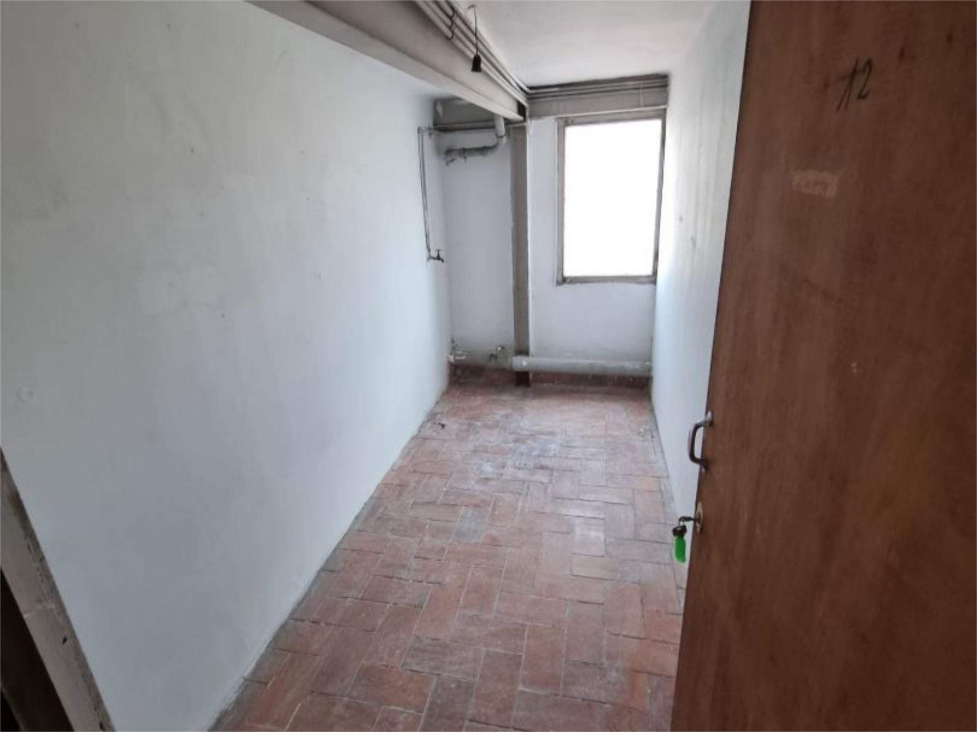 Box room to rent in Igualada
