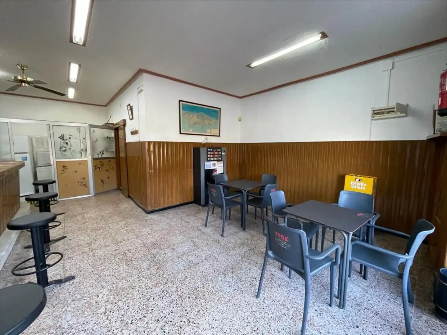 Local de lloguer en Avilés amb Moblat