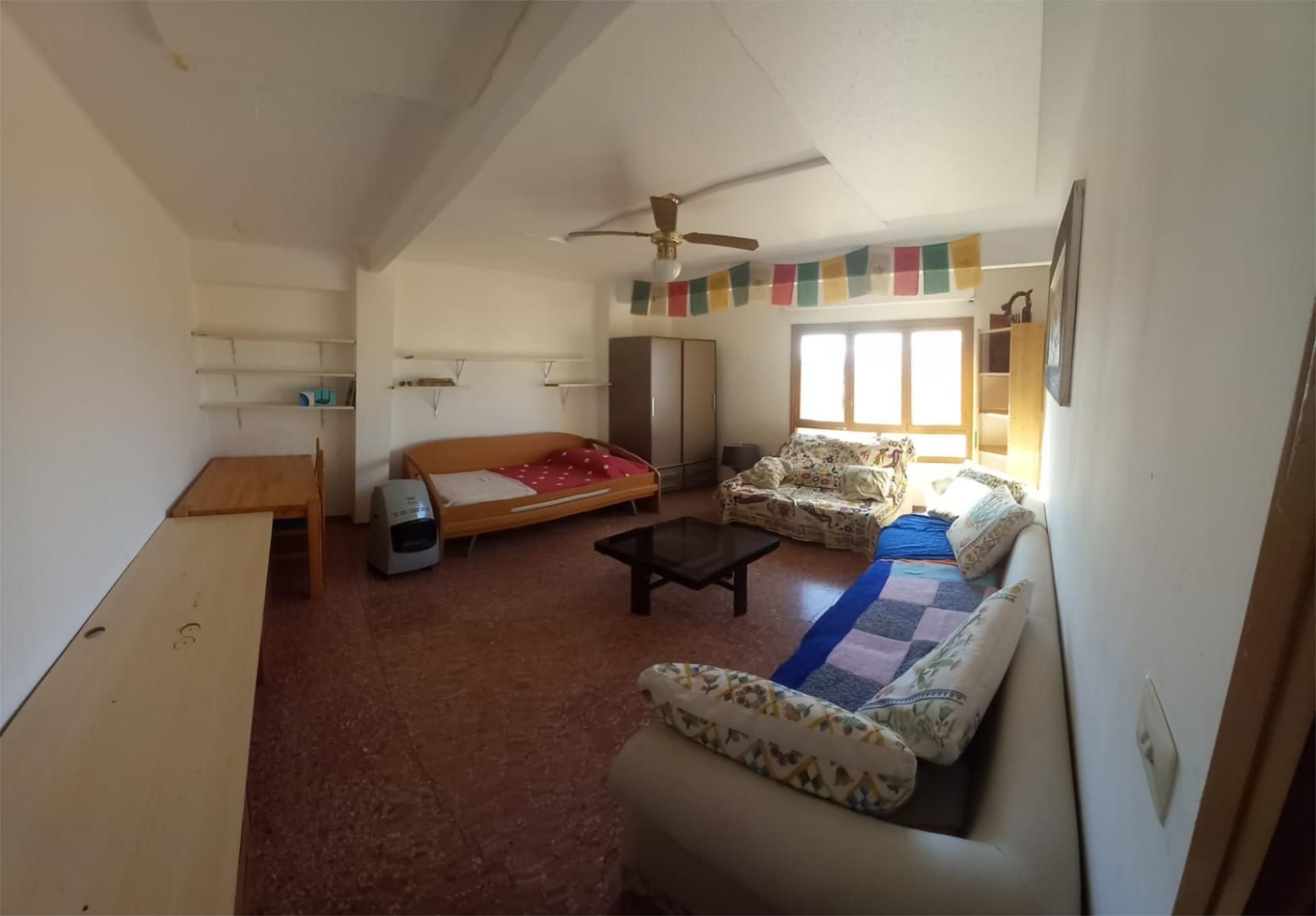 Sala d'estar de Pis per a compartir en Monforte del Cid amb Forn, Rentadora i Microones