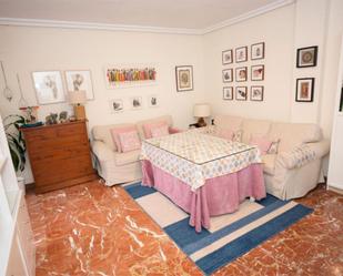 Living room of Flat for sale in  Sevilla Capital  with Air Conditioner and Heating