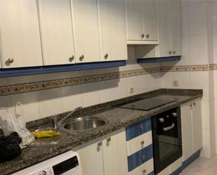 Kitchen of Flat to rent in Villaquilambre