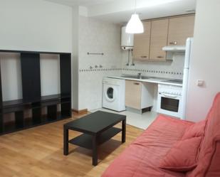 Sala d'estar de Apartament de lloguer en  Madrid Capital amb Aire condicionat, Calefacció i Parquet