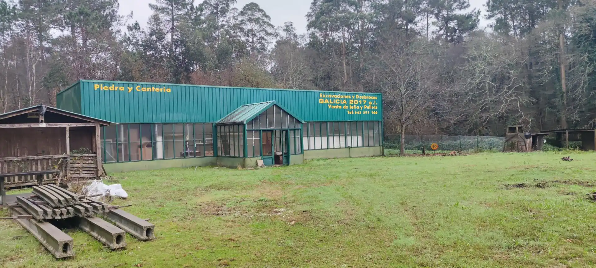Vista exterior de Local en venda en Miño